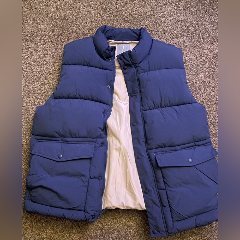 Gap vest